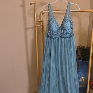 Ever Pretty Teal Blue Lace V-Neck Tulle Maxi Gown
